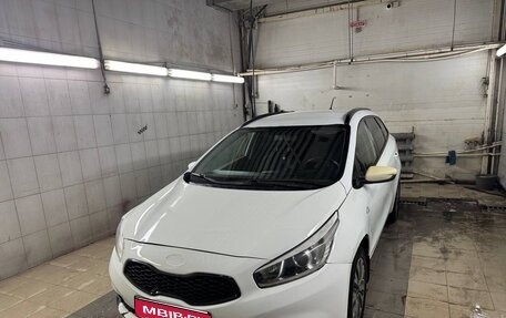 KIA cee'd III, 2014 год, 875 000 рублей, 1 фотография