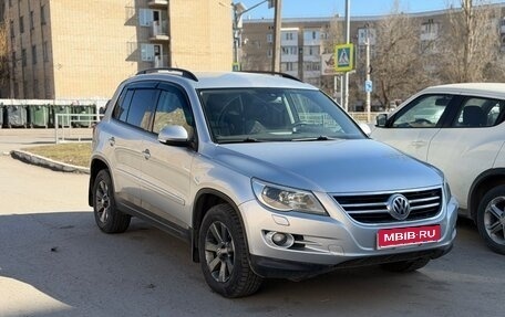 Volkswagen Tiguan I, 2011 год, 1 180 000 рублей, 1 фотография