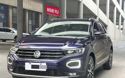 Volkswagen T-Roc I, 2021 год, 1 550 000 рублей, 1 фотография