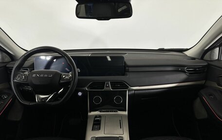 CheryExeed TXL, 2022 год, 2 350 000 рублей, 7 фотография