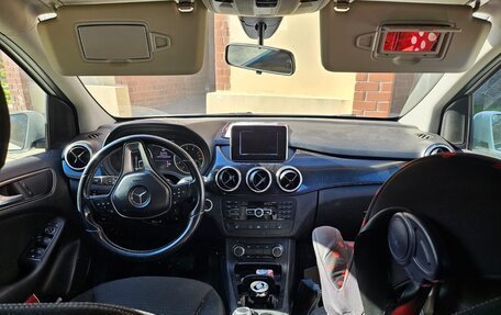 Mercedes-Benz B-Класс, 2014 год, 990 000 рублей, 10 фотография