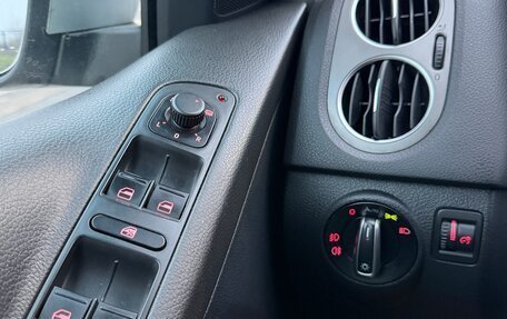 Volkswagen Tiguan I, 2011 год, 1 180 000 рублей, 10 фотография