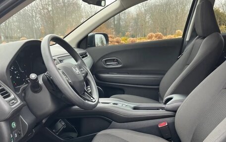 Honda HR-V II, 2022 год, 1 900 000 рублей, 12 фотография