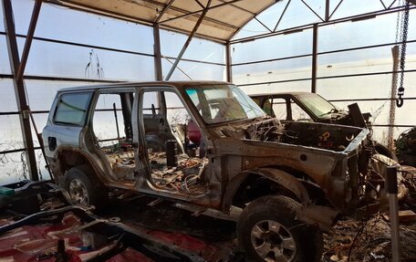 Nissan Patrol, 2002 год, 250 000 рублей, 2 фотография