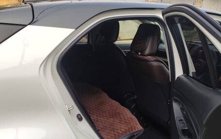 Toyota Yaris Cross, 2020 год, 1 899 000 рублей, 11 фотография