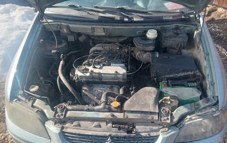 Mitsubishi Space Star I рестайлинг, 2002 год, 230 000 рублей, 6 фотография