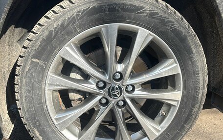 Toyota RAV4, 2021 год, 3 600 000 рублей, 3 фотография