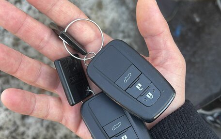 Toyota RAV4, 2021 год, 3 600 000 рублей, 17 фотография