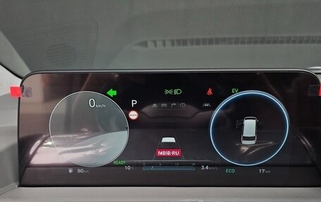 Hyundai Staria, 2025 год, 6 952 000 рублей, 15 фотография