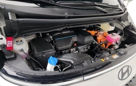 Hyundai Staria, 2025 год, 6 880 000 рублей, 7 фотография