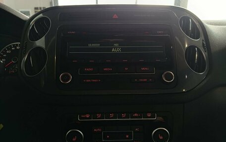 Volkswagen Tiguan I, 2011 год, 1 069 000 рублей, 12 фотография