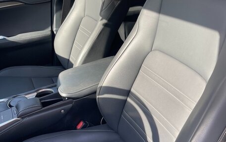 Lexus NX I, 2019 год, 3 590 000 рублей, 3 фотография