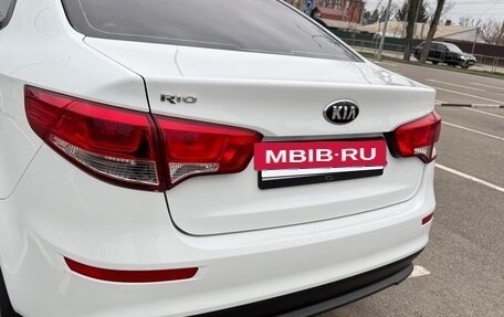 KIA Rio IV, 2017 год, 1 300 000 рублей, 4 фотография
