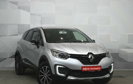 Renault Kaptur I рестайлинг, 2018 год, 1 450 000 рублей, 3 фотография