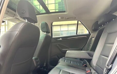 Volkswagen T-Roc I, 2021 год, 1 550 000 рублей, 6 фотография