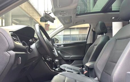 Volkswagen T-Roc I, 2021 год, 1 550 000 рублей, 5 фотография