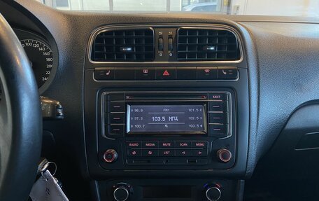 Volkswagen Polo VI (EU Market), 2013 год, 845 000 рублей, 13 фотография