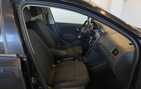 Volkswagen Polo VI (EU Market), 2013 год, 845 000 рублей, 29 фотография