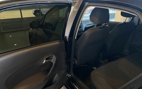 Volkswagen Polo VI (EU Market), 2013 год, 845 000 рублей, 24 фотография