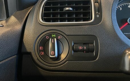 Volkswagen Polo VI (EU Market), 2013 год, 845 000 рублей, 32 фотография