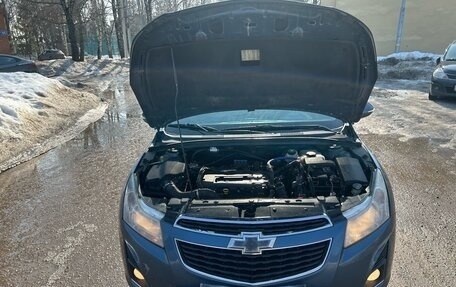 Chevrolet Cruze II, 2014 год, 670 000 рублей, 4 фотография