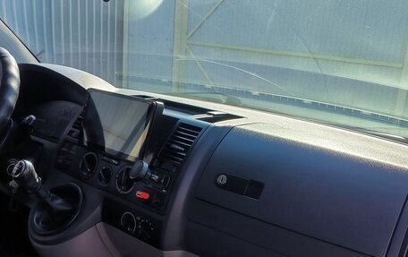 Volkswagen Transporter T5 рестайлинг, 2007 год, 1 350 000 рублей, 15 фотография