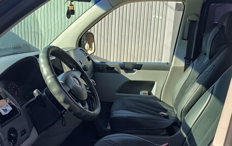 Volkswagen Transporter T5 рестайлинг, 2007 год, 1 350 000 рублей, 4 фотография