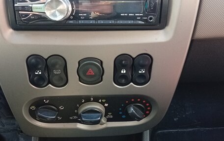 Renault Sandero I, 2010 год, 405 000 рублей, 18 фотография