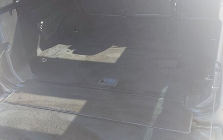 Land Rover Discovery III, 2008 год, 850 000 рублей, 7 фотография