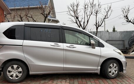 Honda Freed I, 2014 год, 1 220 000 рублей, 6 фотография