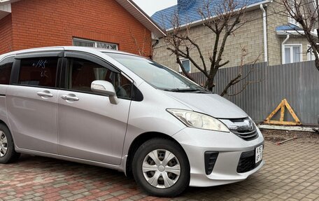 Honda Freed I, 2014 год, 1 220 000 рублей, 9 фотография