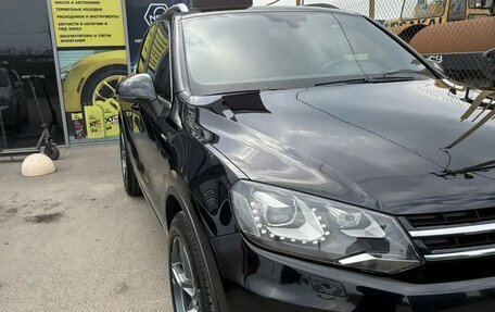 Volkswagen Touareg III, 2014 год, 3 300 000 рублей, 2 фотография