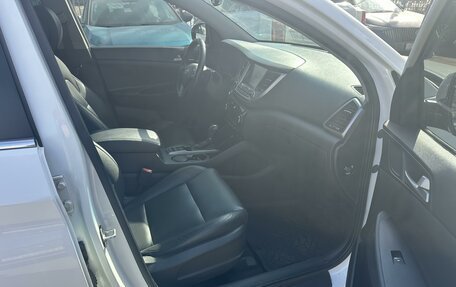 Hyundai Tucson III, 2017 год, 2 199 000 рублей, 6 фотография