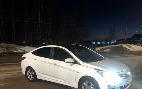 Hyundai Solaris II рестайлинг, 2016 год, 750 000 рублей, 1 фотография