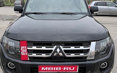 Mitsubishi Pajero IV, 2012 год, 2 000 000 рублей, 1 фотография
