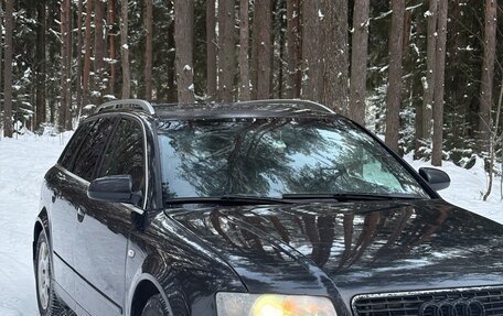 Audi A4, 2003 год, 390 000 рублей, 1 фотография