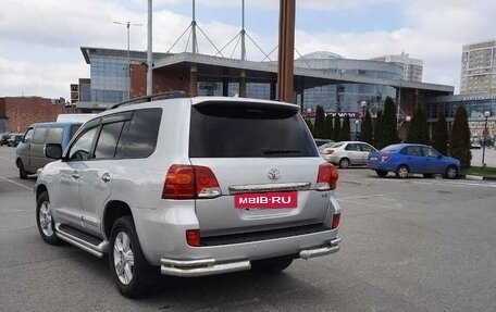 Toyota Land Cruiser 200, 2013 год, 3 950 000 рублей, 3 фотография