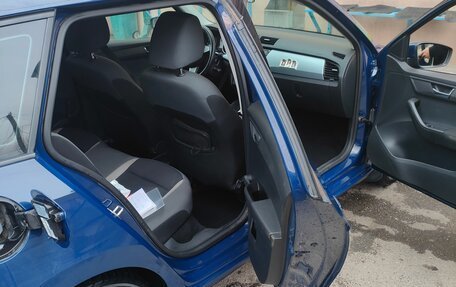 Skoda Fabia III, 2015 год, 870 000 рублей, 5 фотография