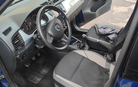 Skoda Fabia III, 2015 год, 870 000 рублей, 9 фотография