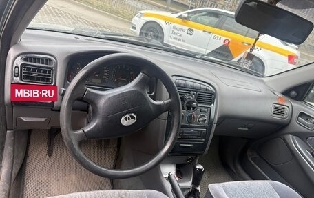 Toyota Avensis III рестайлинг, 2000 год, 190 000 рублей, 6 фотография