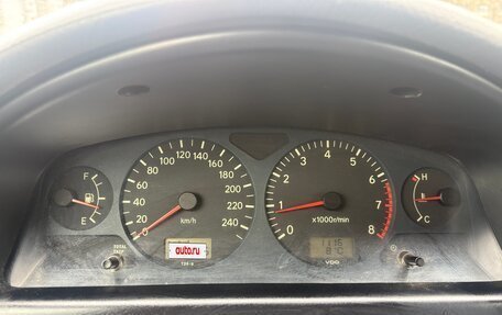 Toyota Avensis III рестайлинг, 2000 год, 190 000 рублей, 8 фотография