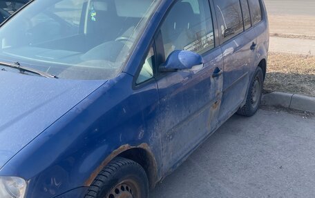 Volkswagen Touran III, 2003 год, 300 000 рублей, 9 фотография