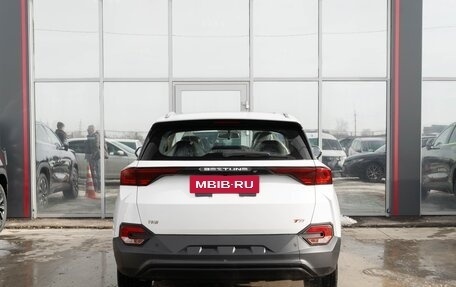 FAW Bestune T77, 2024 год, 1 650 000 рублей, 6 фотография