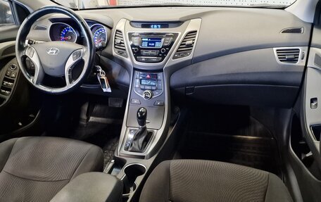 Hyundai Elantra V, 2015 год, 1 080 000 рублей, 7 фотография