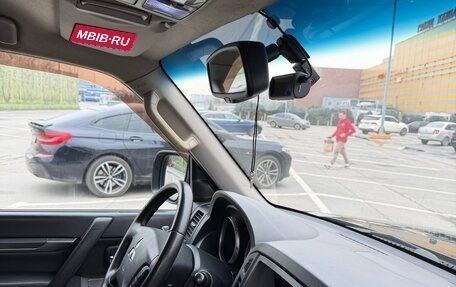 Mitsubishi Pajero IV, 2012 год, 2 000 000 рублей, 16 фотография