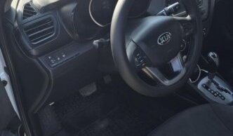 KIA Rio III рестайлинг, 2014 год, 715 000 рублей, 10 фотография