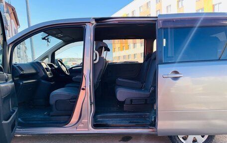 Nissan Serena III, 2005 год, 595 000 рублей, 17 фотография