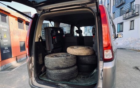 Nissan Serena III, 2005 год, 595 000 рублей, 20 фотография