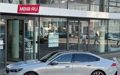 BMW 5 серия, 2025 год, 12 700 000 рублей, 4 фотография
