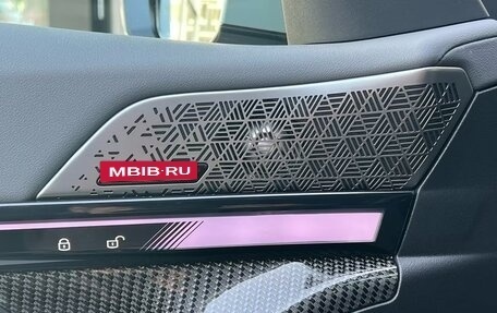 BMW 5 серия, 2025 год, 12 700 000 рублей, 17 фотография